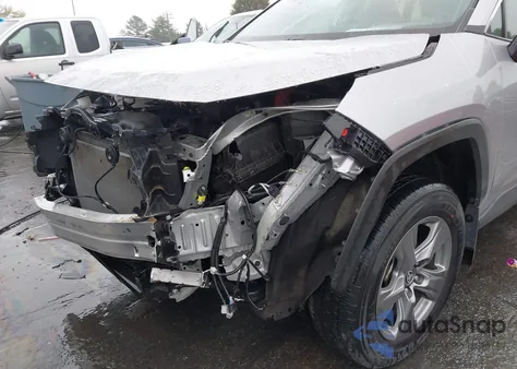 2024 Toyota Rav4 Hybrid Xle z USA, uszkodzony, nr VIN 4T3RWRFV9RU132292